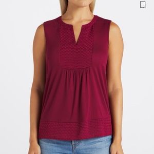 Les Serein: Jasmine split neck knit top
